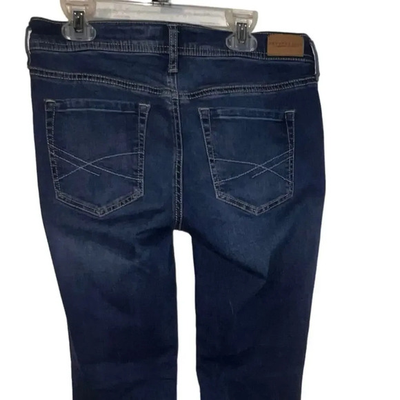 Aeropostale Boot, 6 Short dark wash, bootcut, relaxed fit blue denim ￼￼ - Picture 4 of 10